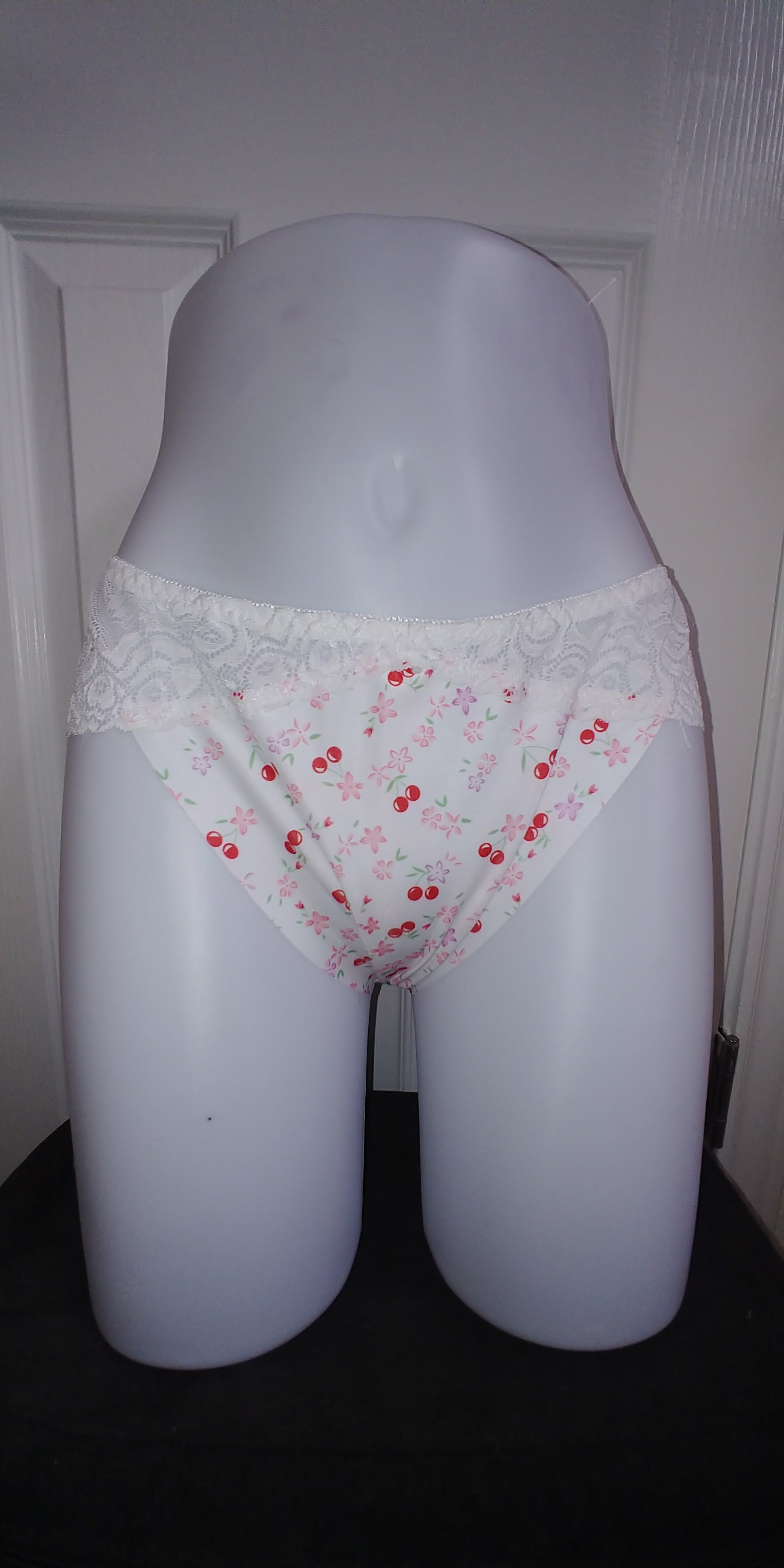 2pcs Women's Lace Floral Print Briefs - Soft Breathable Mesh Fabric with Contrast Lace Trim